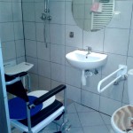 Badezimmer im Pflegeheim in Polen